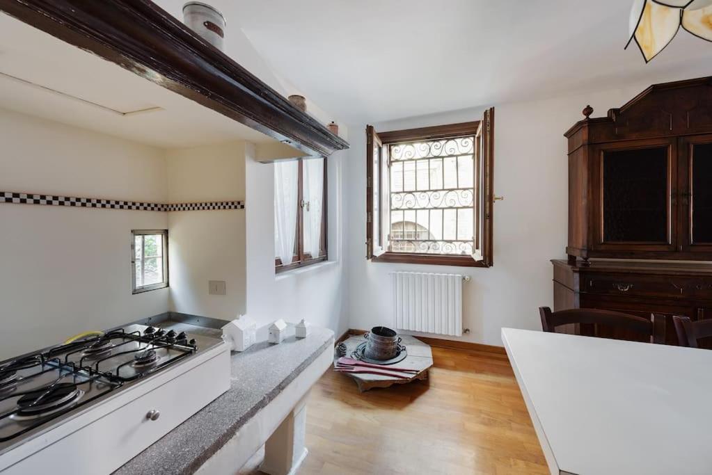 Walk On The Water ✧ 5 Minutes To Rialto Bridge Apartment เวนิส ภายนอก รูปภาพ