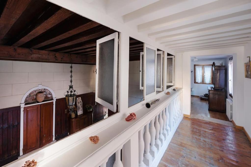 Walk On The Water ✧ 5 Minutes To Rialto Bridge Apartment เวนิส ภายนอก รูปภาพ