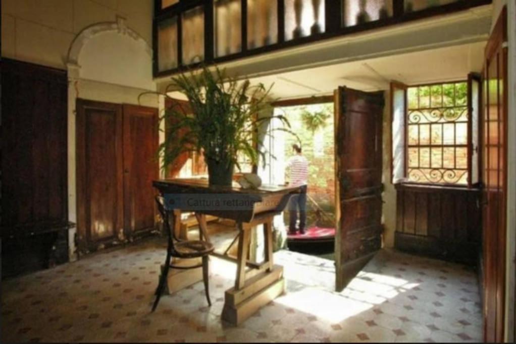 Walk On The Water ✧ 5 Minutes To Rialto Bridge Apartment เวนิส ภายนอก รูปภาพ